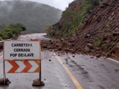 Cierran carretera estatal 117 en Yécora por deslave; llaman a extremar precauciones