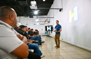 Concluye César Arturo Ramos diplomado para fortalecer el arbitraje a través del IDH