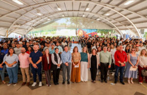Gobierno de Sonora recibe al alumnado de la UES con nuevos espacios educativos y unidades de transporte