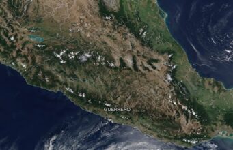 Huracán Polo alcanza la categoría 5 y genera fuertes lluvias en el occidente de México