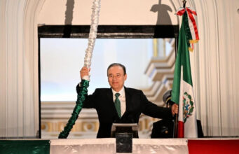 Historia, orgullo y celebración; Gobernador Durazo conmemora junto a miles de sonorenses el 216 aniversario de la Independencia