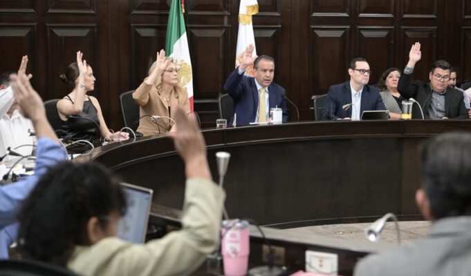 Aprueba Cabildo de Hermosillo participación de juventudes en el servicio público y fortalece labor policial