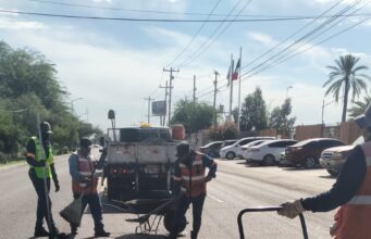 Con trabajo permanente cuadrillas realizan bacheo en la ciudad