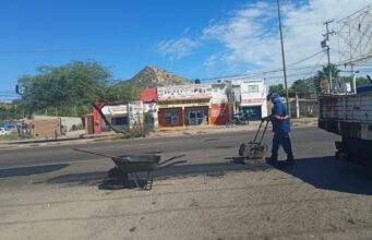 Mantiene Gobierno Municipal brigadas permanentes de bacheo