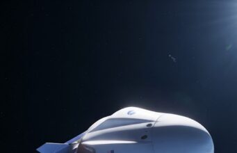 SpaceX pone en órbita a la misión Crew-13 con destino a la Estación Espacial Internacional