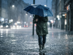 Huracán Rachel y frente frío provocan lluvias en varias zonas de México