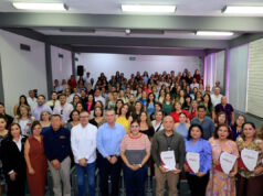 Gobierno de Sonora reconoce a personal de apoyo y asistencia a la educación: SEC