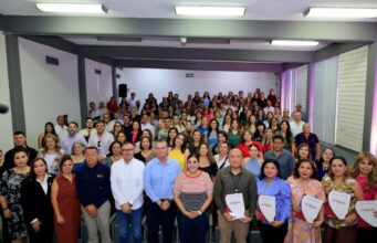 Gobierno de Sonora reconoce a personal de apoyo y asistencia a la educación: SEC