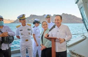 Gobernador Durazo reúne al sector turístico nacional y fortalece Sistema Arrecifal con hundimiento de ex buque